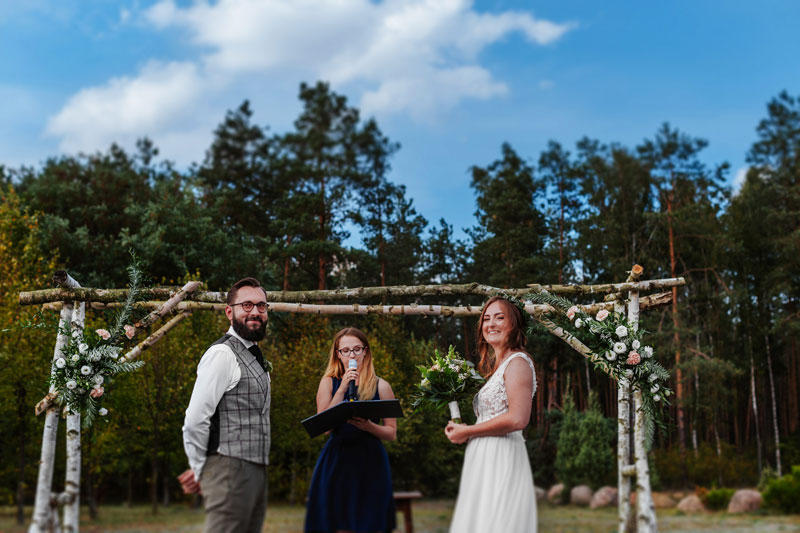 Fotografia Ślubna – Ceremonia w Uroczysku Zaborek.